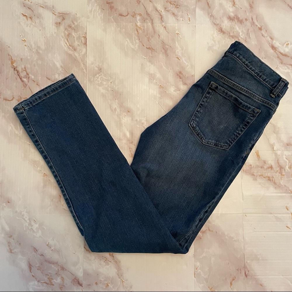 Old Navy medium wash slim fit jeans in boy’s size 18 regular